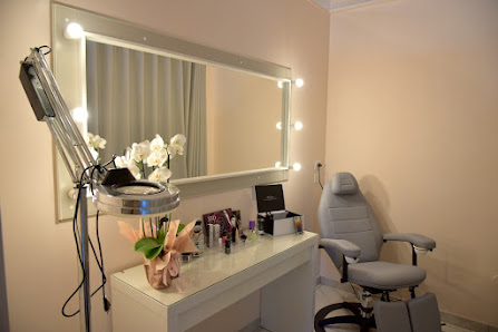 Immagine The Queens of Beauty Y.A. 2