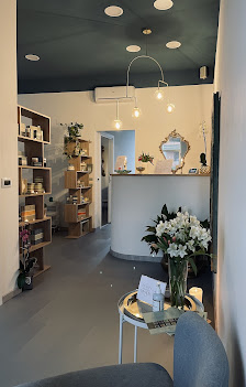 Immagine Beauty Mirror di Mirian Romano 4