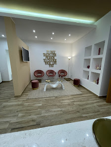 Immagine Sopracciglia Perfette di Luigi Novi 1