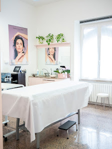 Immagine Silhouette di Raccichini Miliana 1