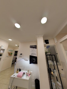 Immagine INFINITI ESTETICA S.N.C. DI VITA ZAVALETCA & C 2