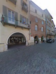 Immagine Chloé - estetica e visagismo 3