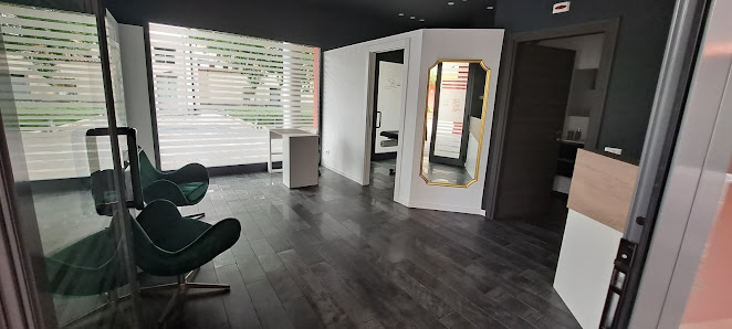 Immagine dueB ESTETICA 3