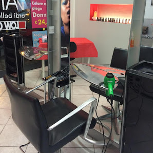 Immagine Sharon Saloni di Bellezza Italiani 1