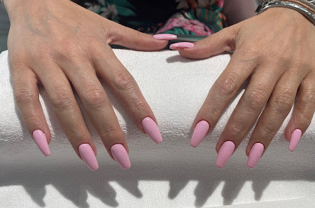 Immagine AKANG Parrucchiere & Nail Spa Estetica 1