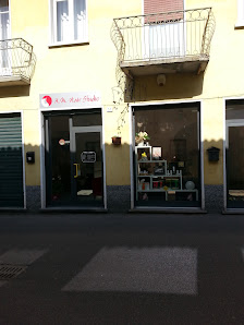 Immagine MAGIC NAILS centro Unghie ed Estetica 2