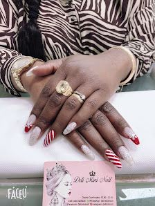 Immagine Deli Mini Nail Centro Estetica 4
