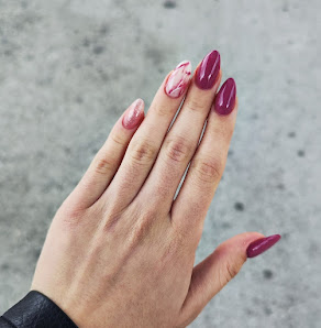 Immagine Nails&Makeup by TaTaTu 1