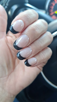 Immagine Le Unghie Di Laura 2