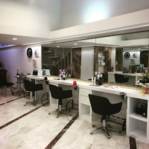 Immagine PERLA HAIR LAB 4