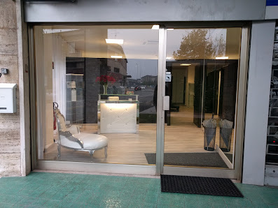 Immagine L'Esthétique di Cherubini Lucia 1