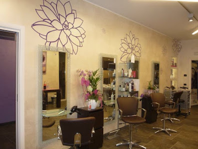 Immagine Naturalmente Benessere Elismar Estetica Parrucchiera 2