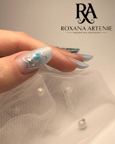 Immagine Roxana Artenie Nail Institute & Academy 3