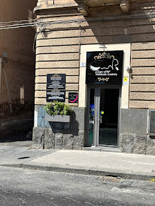 Immagine Corsi di Ricostruzione Unghie ed Extension Ciglia a Catania Cristina Porto Nails&Lash Academy 4