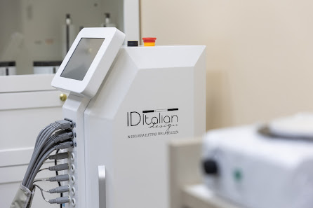 Immagine Tropical Center - Estetica • Solarium 3