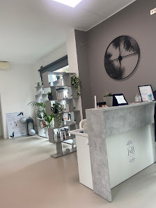 Immagine J&B Saloon and Products Monza 2