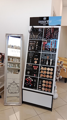 Immagine Victoria's Beauty 3