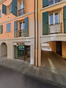 Immagine VStudio | Epilazione laser, Smalto semipermanente e Microblading 3