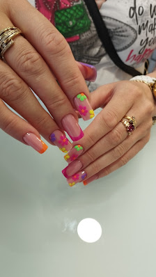 Immagine Imperia Nails 3