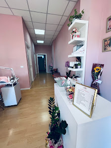 Immagine Luxury Nails 3