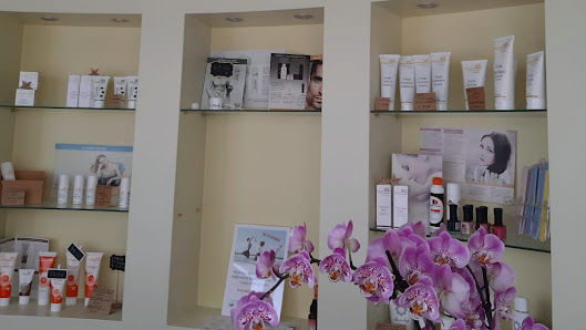 Immagine L'Essenza 1