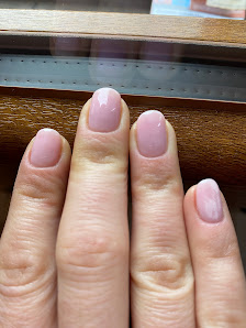 Immagine Royal Diamond Nails Beauty Shop - Chiosco Nails 4