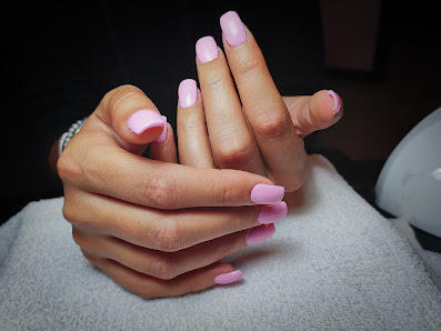 Immagine Estetica Amarsi di Losi Irene 1