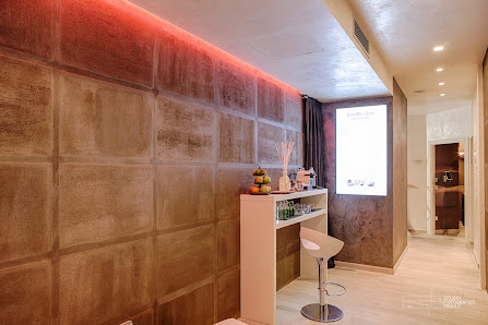 Immagine Estetica Light Blue Line Di Laura Becheri 1