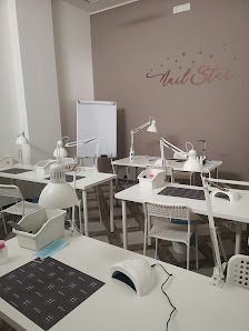 Immagine Nail Star Nails & beauty academy 3