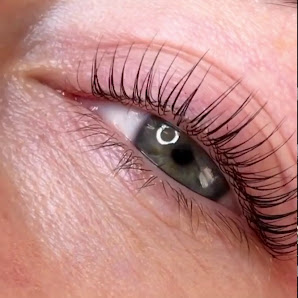 Immagine KLI by Lilia Karkour PHiBrows&PHILashesArtist 3