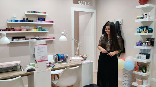 Immagine MIMI Nails & Beauty di Michela Civallero 1