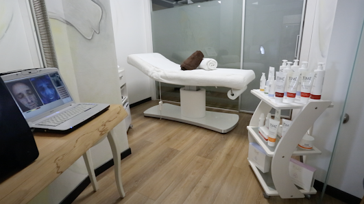 Immagine RENUEVE Beauty Mery 3