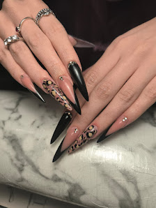 Immagine Ricostruzione Unghie Alema Beauty & Nails 1