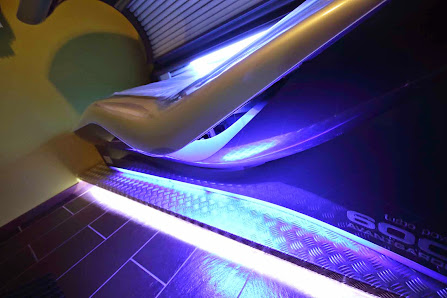 Immagine Momà Lugo - Centro Estetico, Abbronzatura, Dimagrimento e Parrucchieri 1