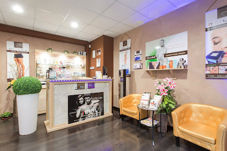 Immagine La Luna Nelle Mani ️ Wellness & Beauty 1