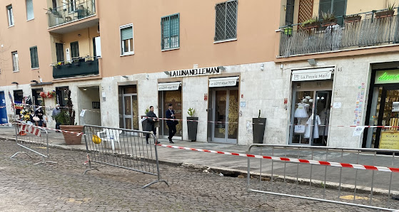 Immagine La Luna Nelle Mani ️ Wellness & Beauty 5