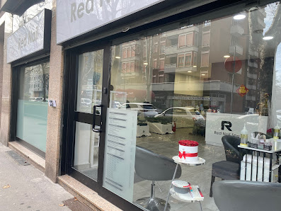 Immagine Red nail - Centro estetico 2