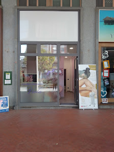 Immagine Centro estetico viola 2