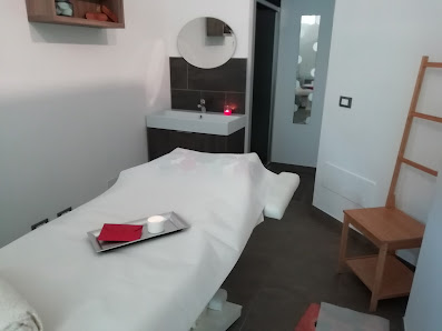 Immagine Vivi La Cura Del Sé Estetica 2