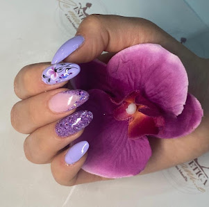 Immagine Estetica Le Mani... E 2