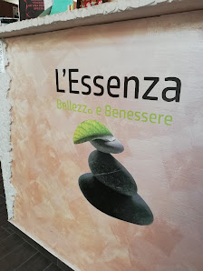Immagine L'Essenza Bellezza e Benessere 1