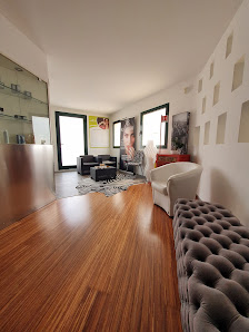 Immagine B2 Laser Clinic di Estetica Fabbiana - Epilazione Laser 1