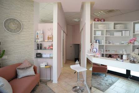 Immagine Centro estetico Besè Volè Specializzato in EPILAZIONE LASER A DIODO 1