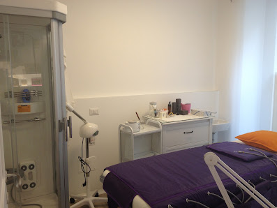 Immagine Il borgo estetica di Arosio E e Beretta N 2